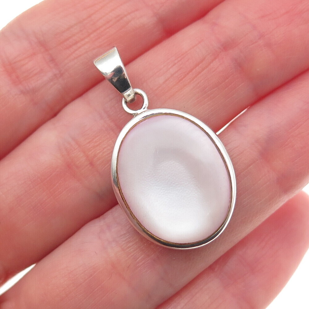 925 Sterling Silver Vintage Real MOP Charm Pendant